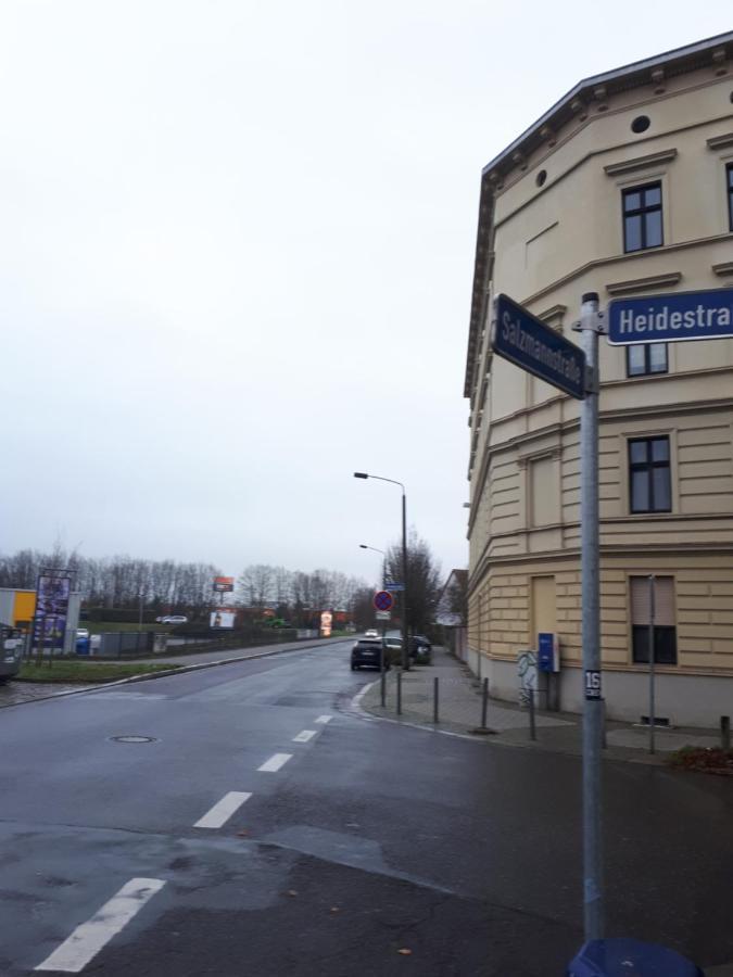 Apartment Editha Wohnung im EG Zentrumsnah Magdeburg Exterior foto